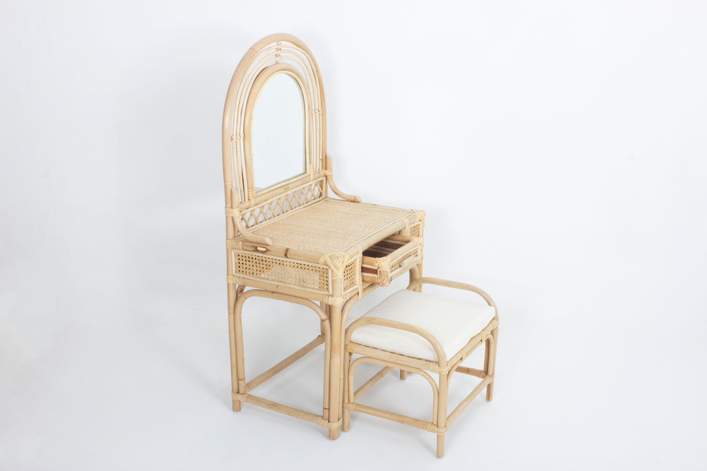 Rotan Kaptafel Maya