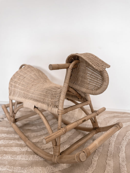 Rotan Hobbelpaard Charlie